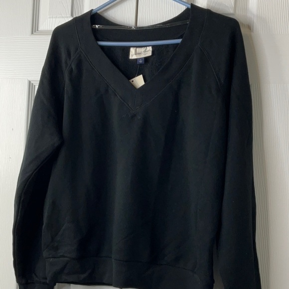 Universal Thread Womens V-Neck Black Long sleeve Sweatshirt Size S - Picture 3 of 8